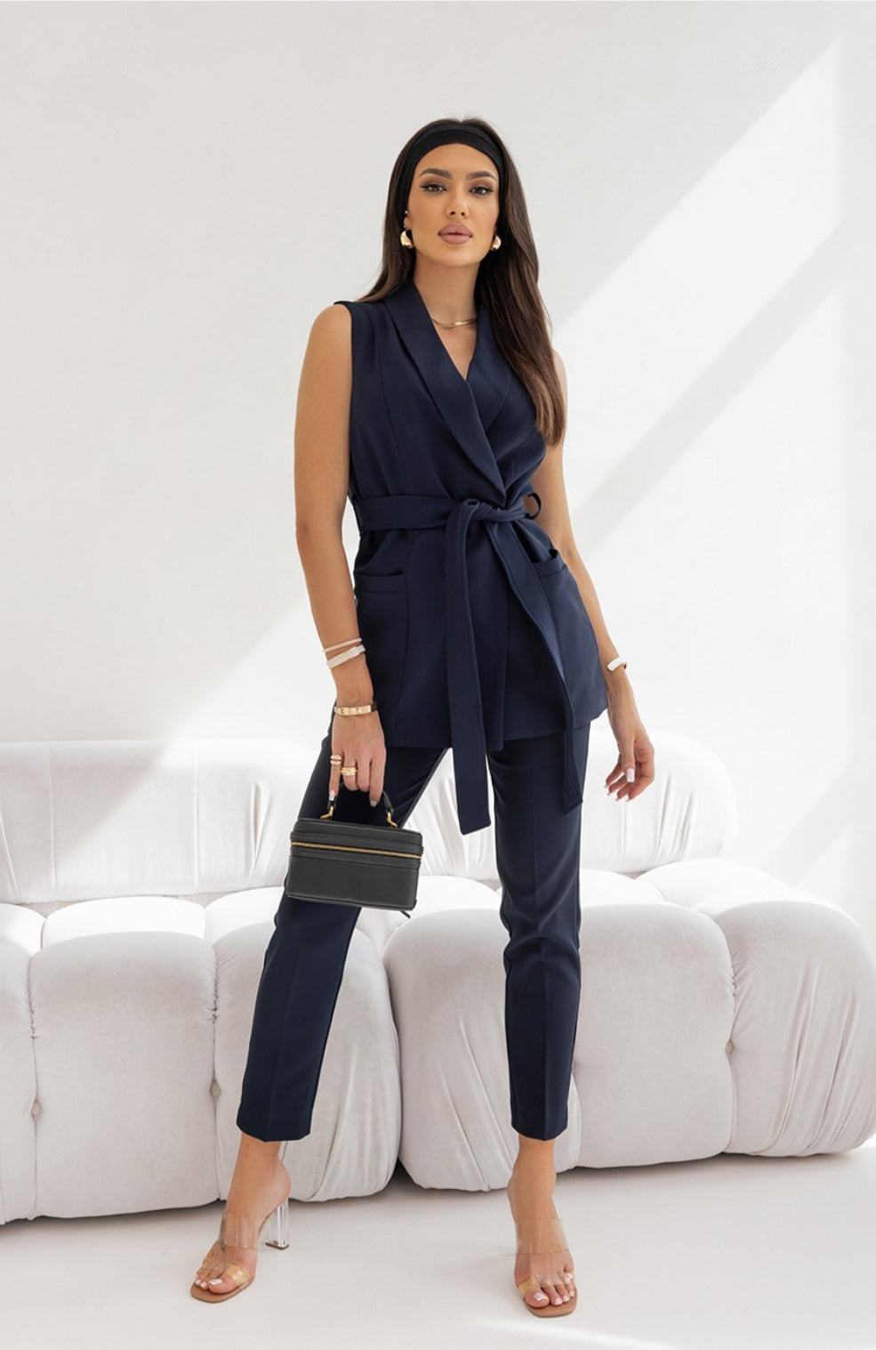Tailleur STELLA Blazer Smanicato con Cinta e Pantaloni Sigaretta Made in Italy